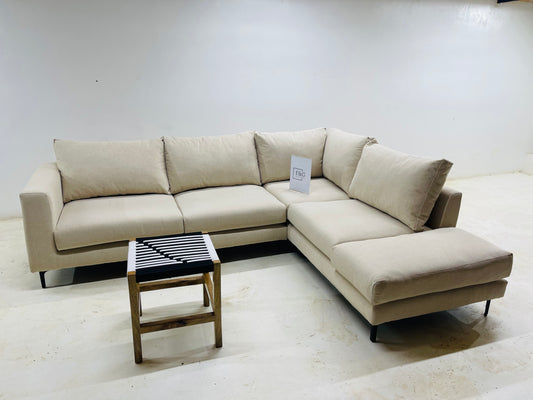 Keanu Sectional Sofa