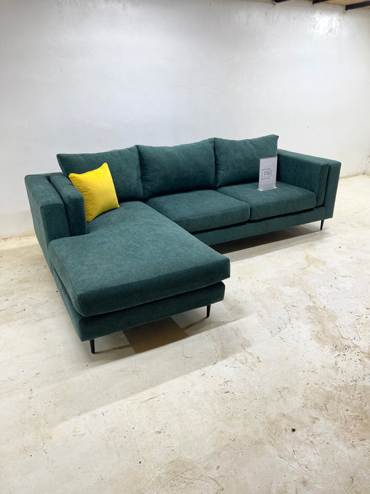Serenity Sectional Sofa